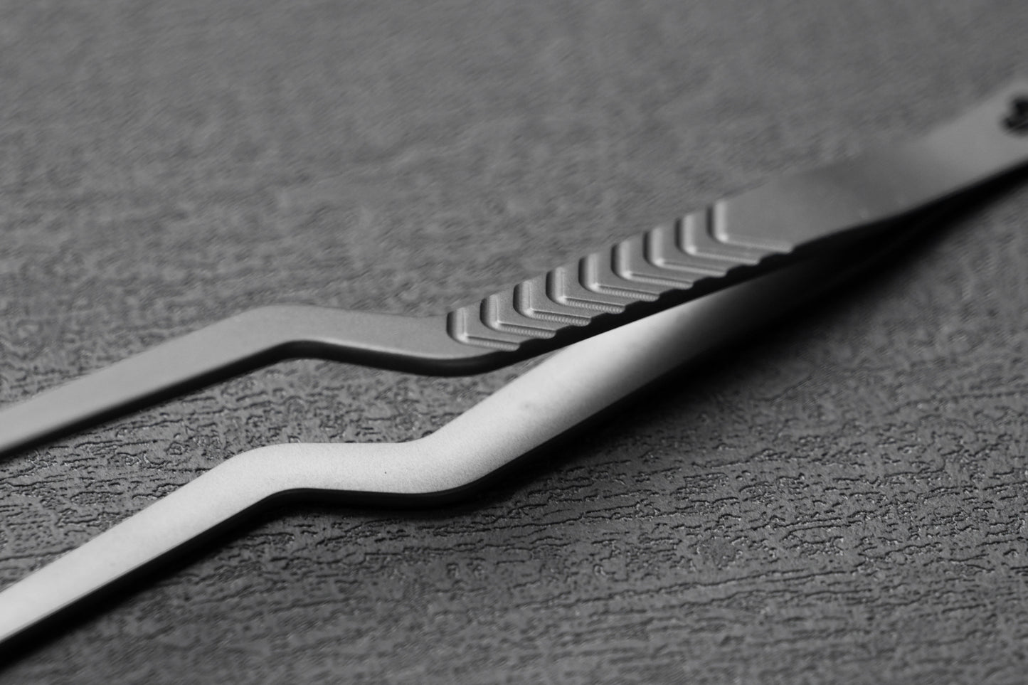 (WAND) Titanium Plating Tweezers 18cm / 7”