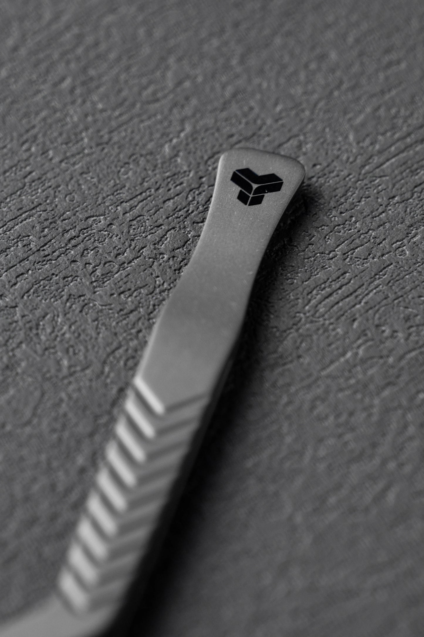 (WAND) Titanium Plating Tweezers 18cm / 7”